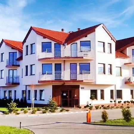 Nice Apartment In Darlowko With Wifi Luaran gambar