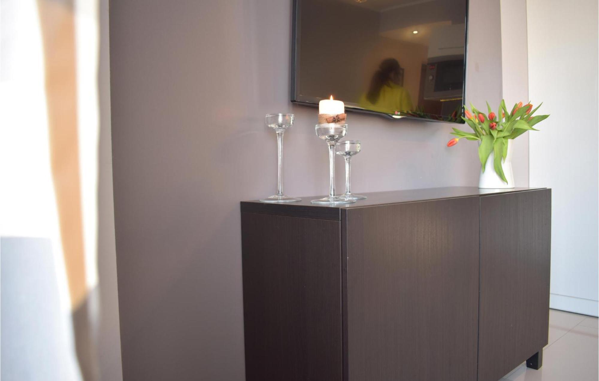 Nice Apartment In Darlowko With Wifi Luaran gambar